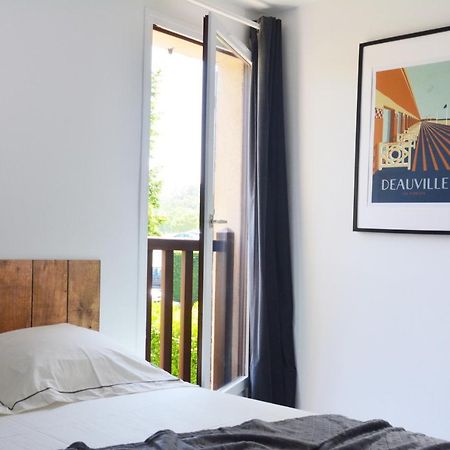 Cottage With Large Garden 15 Minutes Walk From The Beach Villers-sur-Mer Exteriör bild